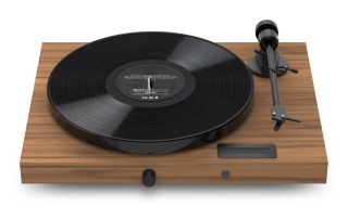 Pro-Ject Juke Box E1 + OM5e